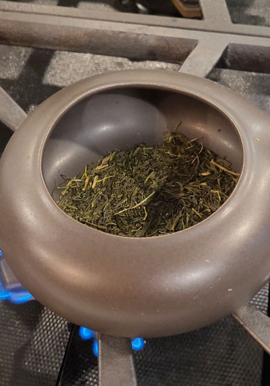 Houroku Set | Poêle pour torréfier + paquet de Sencha Yame 100g