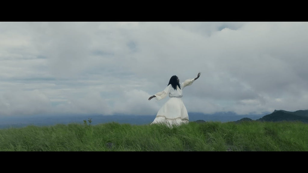 Breathe in, Breathe out : artéfact x Awa Ly